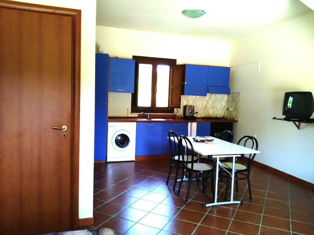 Villaggio Dei Balocchi Castelbuono  Quarto foto